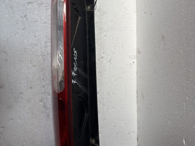 6956 Ford Focus II. 2004-2011 Lámpa , Fényszóró Használt Bal hátsó