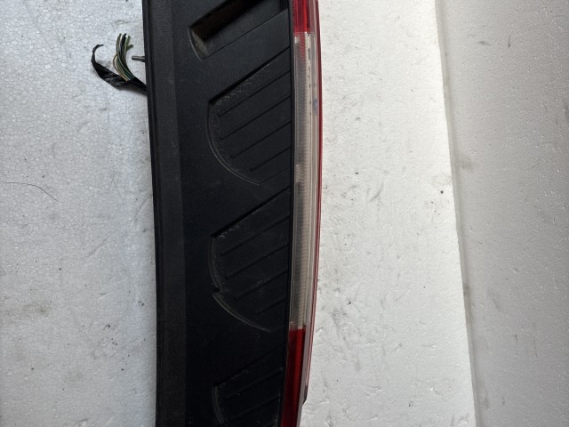 8022 Ford C-max 2010-2019 Bal hátsó Lámpa ledes