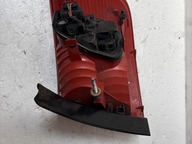 7219 Audi A6 2004-2008 Bal hátsó Lámpa