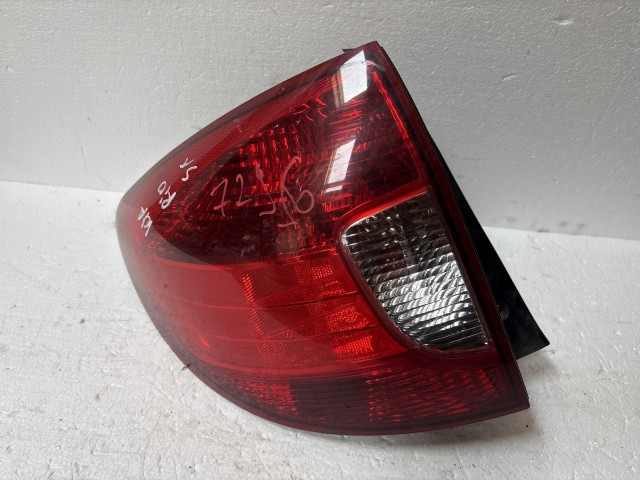 7296 Kia Rio 2005-2011 2005-2011 Bal hátsó Lámpa