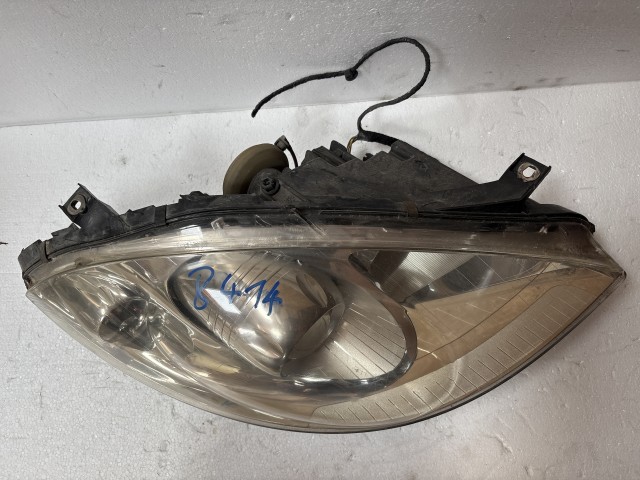 8414 Mercedes Benz A-Class(W169) 2004-2012 Jobb első Lámpa Fényszóró
