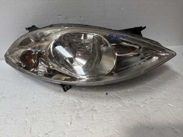 8421 Mercedes Benz A-Class(W169) 2004-2012 Jobb első Lámpa Fényszóró
