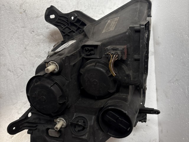 7013 Opel Meriva A 2003-2010 Bal első Lámpa Fényszóró