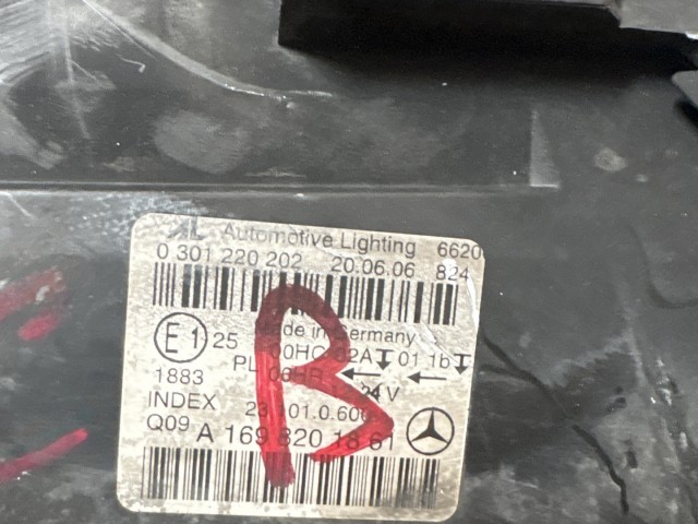 8418 Mercedes Benz B-Class 2005-2011 Jobb első Lámpa Fényszóró