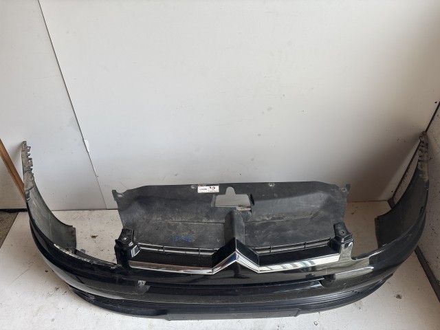 12178 Citroen C4 2014-2011 Első Lökhárító fekete