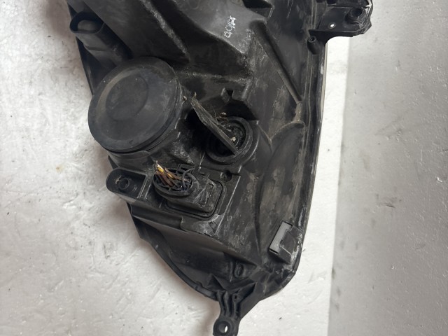 12182 Volkswagen Golf V. 2003-2008 Jobb első  Lámpa Fényszóró