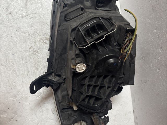 6785 BMW 1 2004-2011 Bal első Lámpa Fényszóró