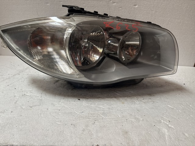 7625 BMW 1 2004-2011 Jobb első  Lámpa Fényszóró