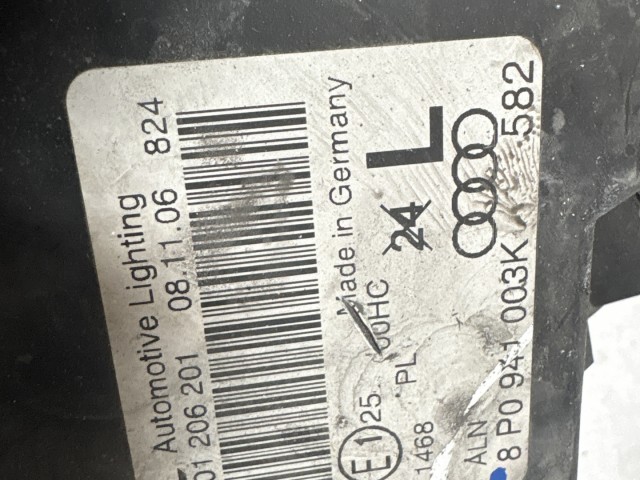8258 Audi A3 8p 2003-2012 Bal első  Lámpa Fényszóró