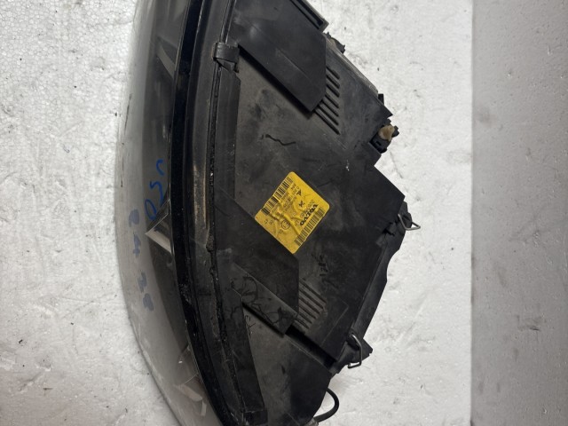 8438 Volvo V50 2006-2012 Bal első  Lámpa Fényszóró