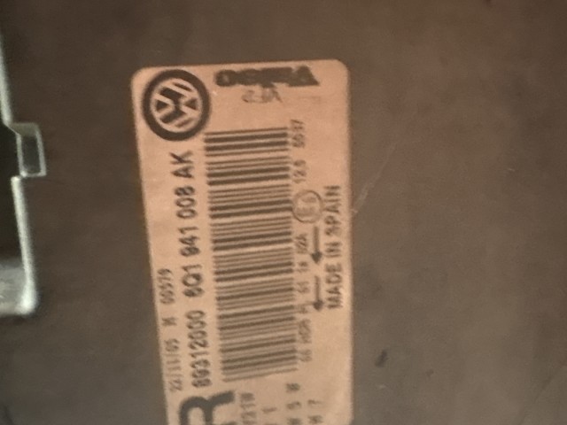 6815 Volkswagen Polo 2003-2009 Jobb első  Lámpa Fényszóró