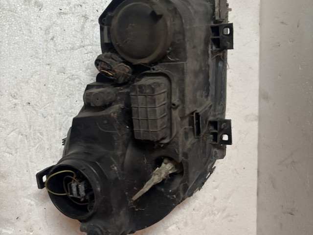 6798 Volkswagen Polo 2003-2009 Bal első  Lámpa Fényszóró