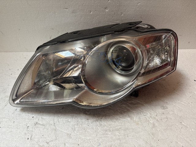 7034 Volkswagen Passat B6 2005-2010 Bal első  Lámpa Fényszóró