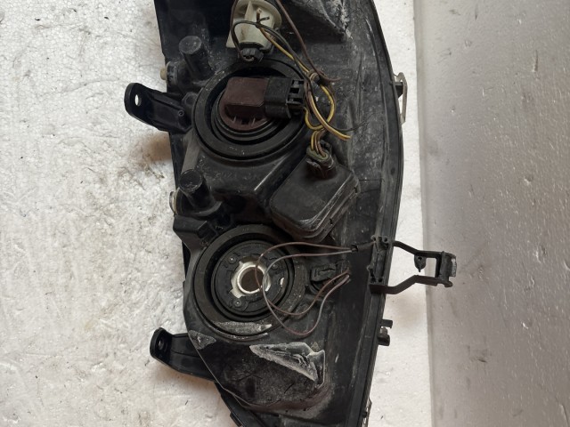 8462 Opel Zafira A 1999-2005 Jobb első  Lámpa Fényszóró