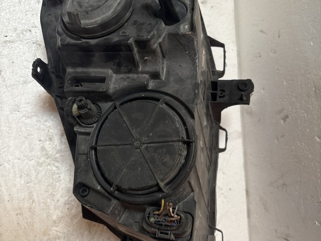 6814 Volkswagen Polo 2003-2009 Jobb első  Lámpa Fényszóró
