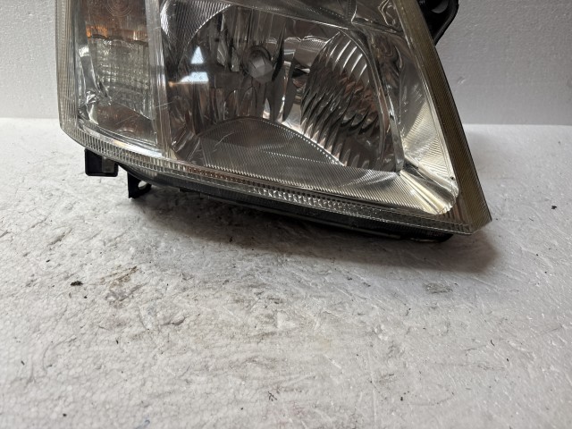 12197 Opel Meriva A Jobb első Lámpa Fényszóró