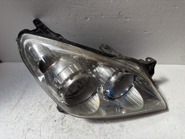 8068 Opel H astra 2004-2014 Jobb első Lámpa Fényszóró 