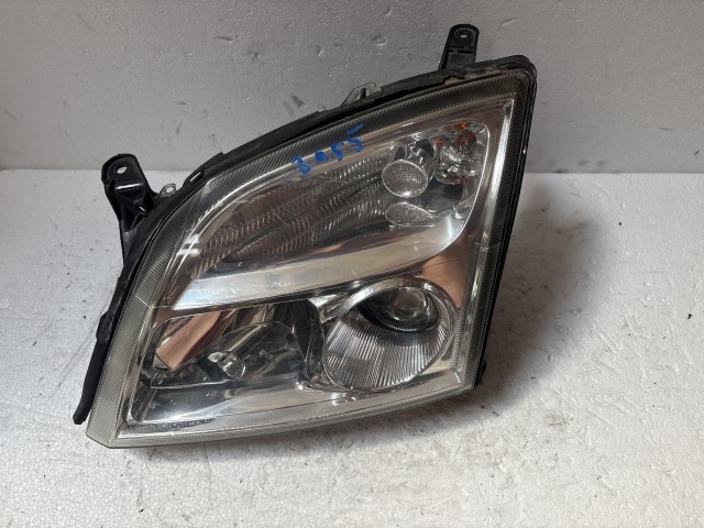 8455 Opel Vectra C 2002-2008 Bal első  Lámpa Fényszóró