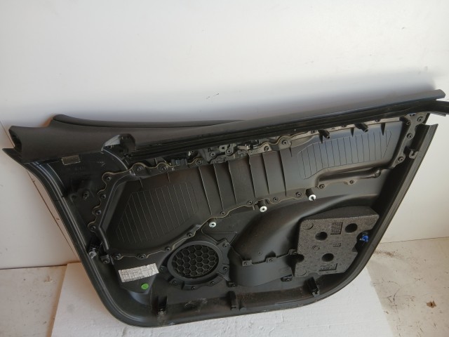 12219 Opel Meriva B 2010-2017 bal első ajtókárpit, szövet és műanyag 466229783 