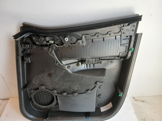 12216 Opel Meriva B bal hátsó ajtókárpit