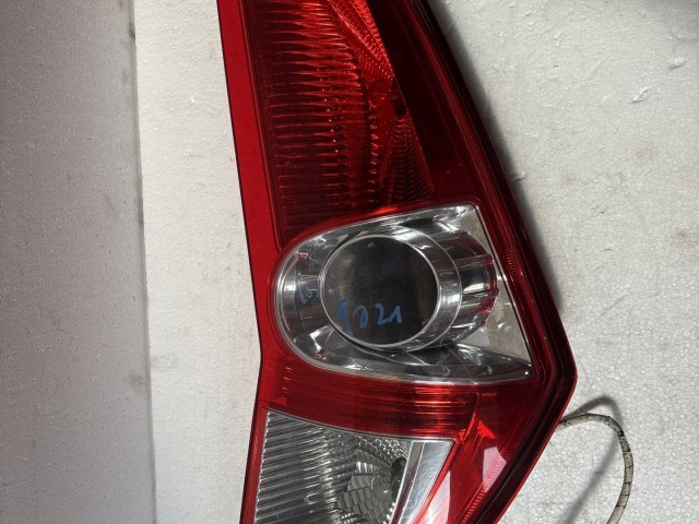 9021 Suzuki SPLASH 2008-2014 Jobb hátsó Lámpa
