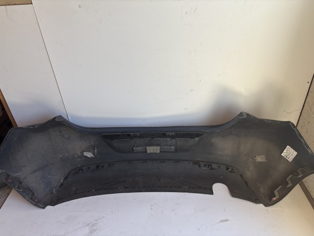 2219 Opel Astra J 2009-2015 Hátsó Lökhárító 5 ajtós sérült