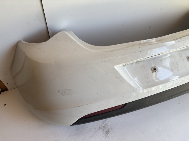 1494 Opel Astra J 2009-2012 Hátsó Lökhárító Használt hátsó Fehér 5 ajtós