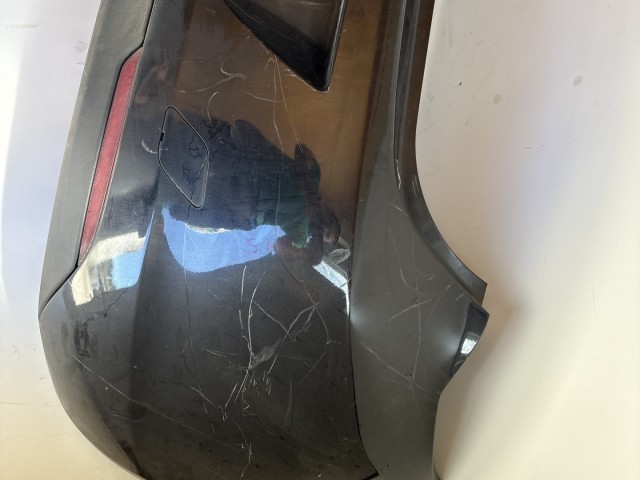 12250 Opel Astra J 2009-2015 hátsó Lökhárító Használt Fekete Z20R 5 ajtós