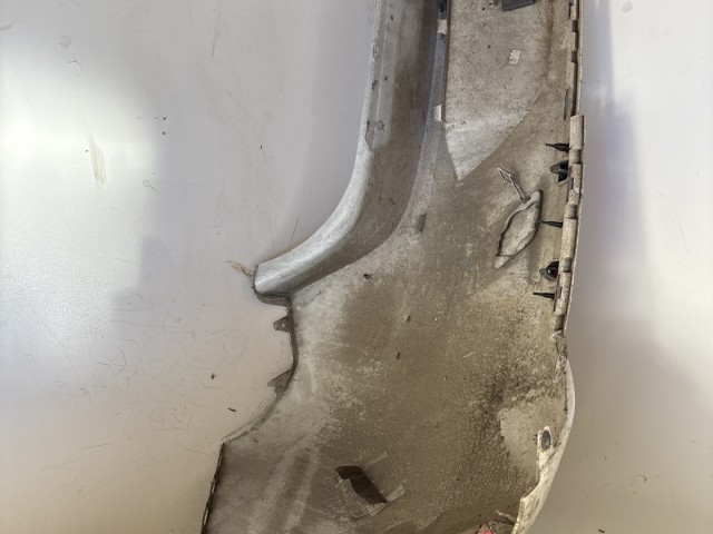 2223 Opel Astra J 2009-2015 Hátsó Lökhárító Használt Fehér 5 ajtós