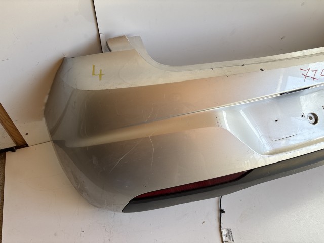 7741 Opel Astra K 2015-2021 hátsó Lökhárító Használt Ezüst Z176 5 ajtós