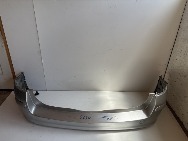 5650 Opel H astra Kombi 2004-2014 Hátsó Lökhárító Szürke  z157