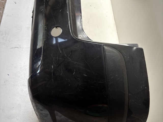 2313 Opel Zafira B 2005-2014 Lökhárító hátsó Használt Fekete 