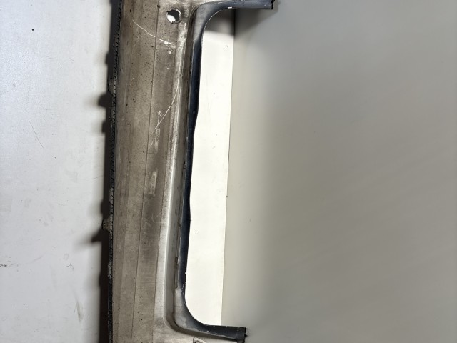2313 Opel Zafira B 2005-2014 Lökhárító hátsó Használt Fekete 