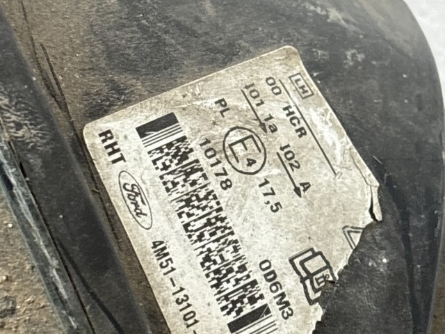 8339 Ford Focus II. 2004-2008 Bal első Lámpa Fényszóró