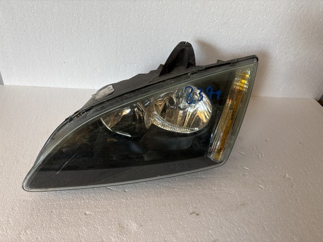 8341 Ford Focus II. 2004-2008 Bal első  Lámpa , Fényszóró