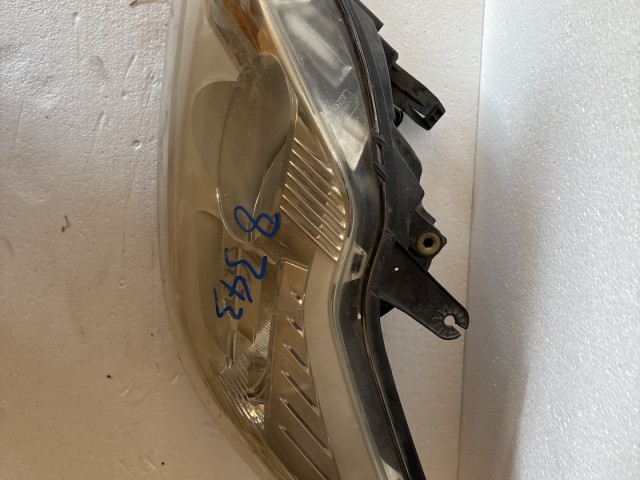 8343 Ford Focus II. 2008-2011 Bal első  Lámpa Fényszóró