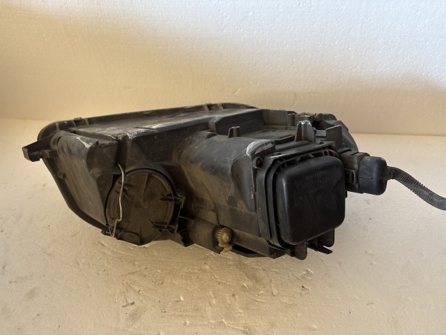 8428 Audi A3 8p 2003-2012 Bal első  Lámpa Fényszóró