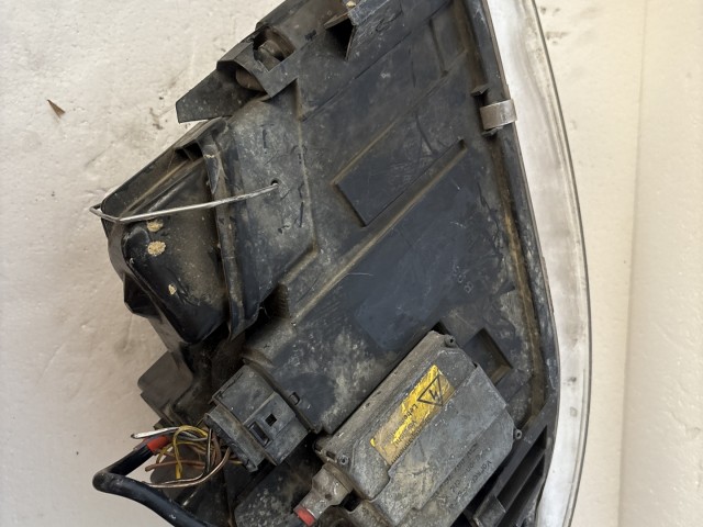 7628 Audi A6 2004-2008 Bal első  Lámpa Fényszóró
