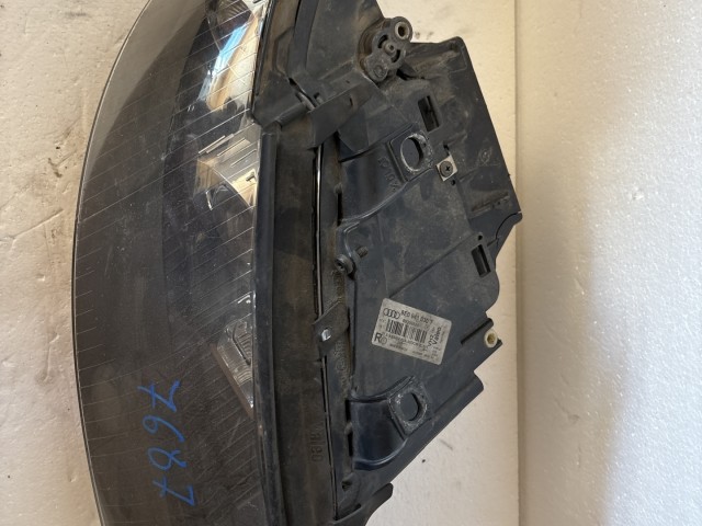 7687 Audi A4 B6 2000-2004 Jobb első Lámpa Fényszóró Xenon