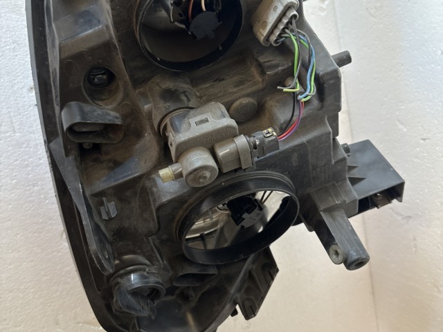 7685 Nissan Qashqai 2007-2013 Bal első  Lámpa Fényszóró