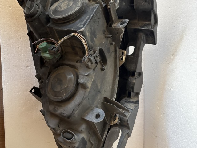 12263 Renault Megane Scenic 2006-2009 Jobb első  Lámpa Fényszóró