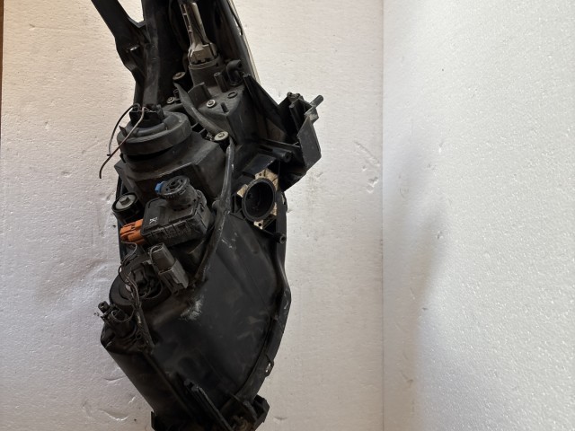 8488 Mazda 5 2005-2010 Jobb első Lámpa Fényszóró