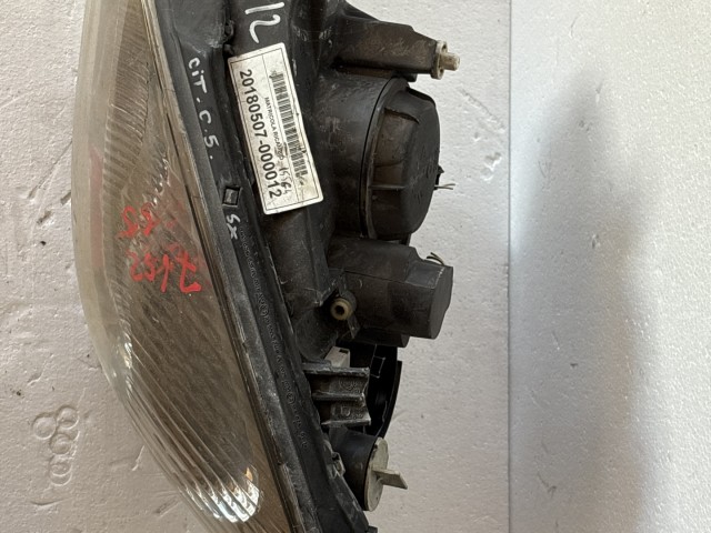 7652 Citroen C5 2001-2004  Bal első Lámpa Fényszóró