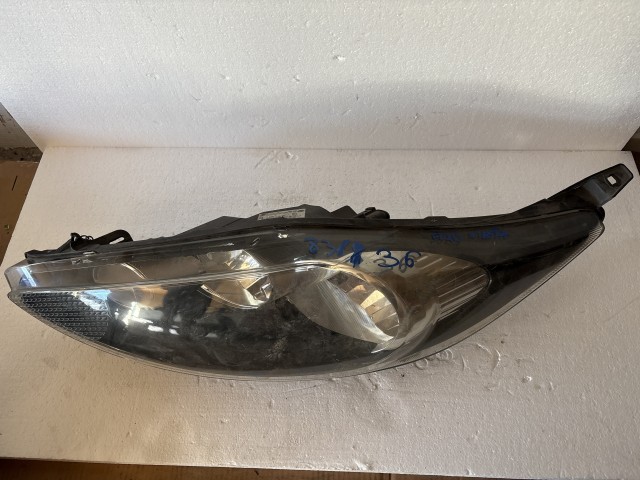 8336 Ford Fiesta 2008-2017 Bal első  Lámpa Fényszóró