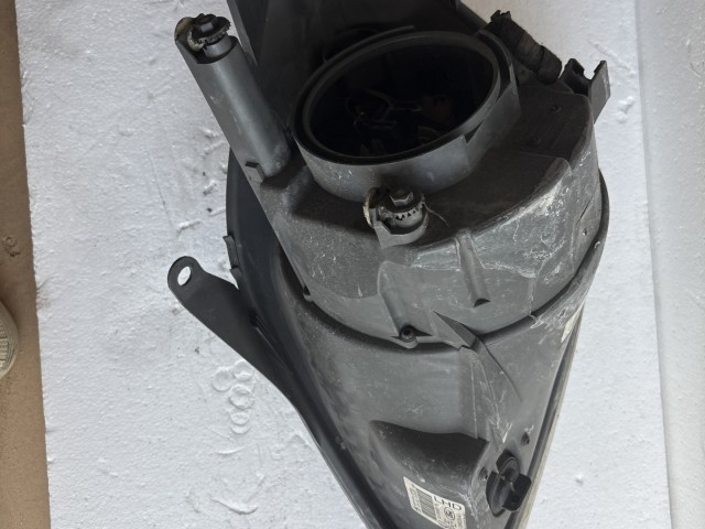 9091 Ford Fiesta v 2004-2008 Jobb első Lámpa Fényszóró