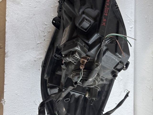 8522 Toyota Yaris II. 2005-2011 Bal első  Lámpa Fényszóró