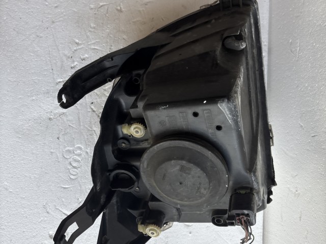 9086 Ford Fusion 2002-2005 Bal első  Lámpa Fényszóró
