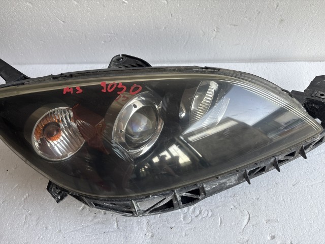 9030 Mazda 3 2003-2009 Jobb első Lámpa Fényszóró