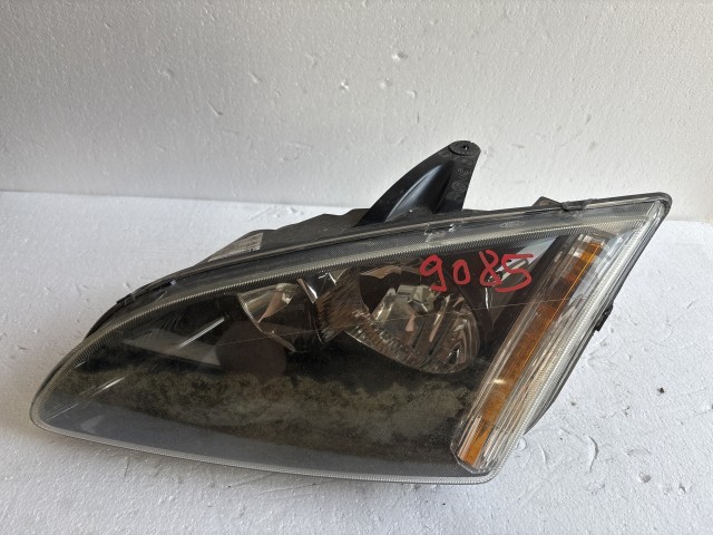 9085 Ford Focus II. 2004-2011 Jobb első Lámpa Fényszóró