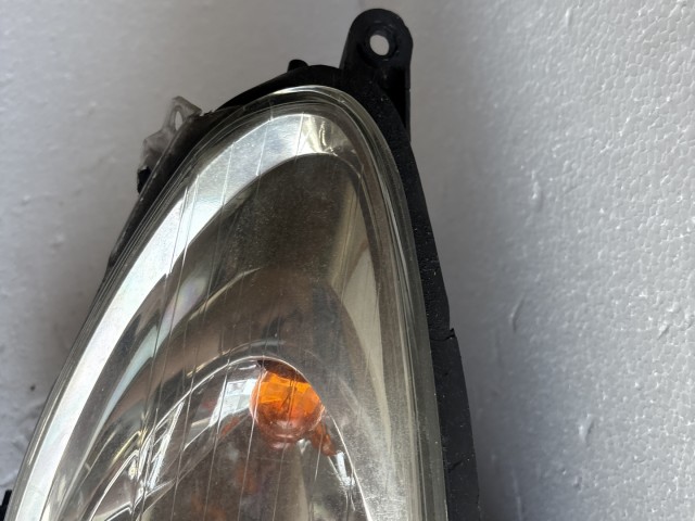 9058 Opel Corsa D 2006-2014 Jobb első Lámpa Fényszóró